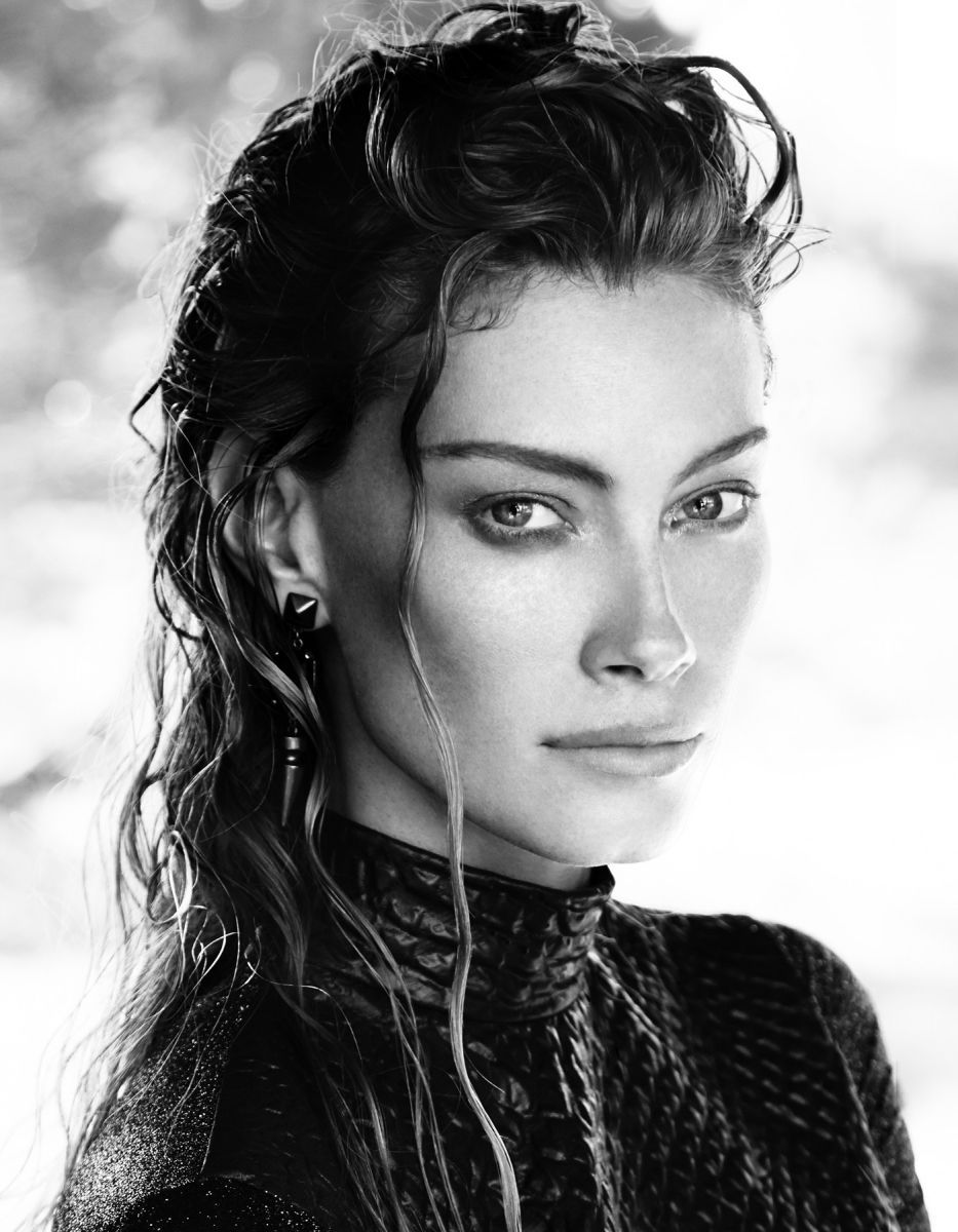 Фото alyssa sutherland